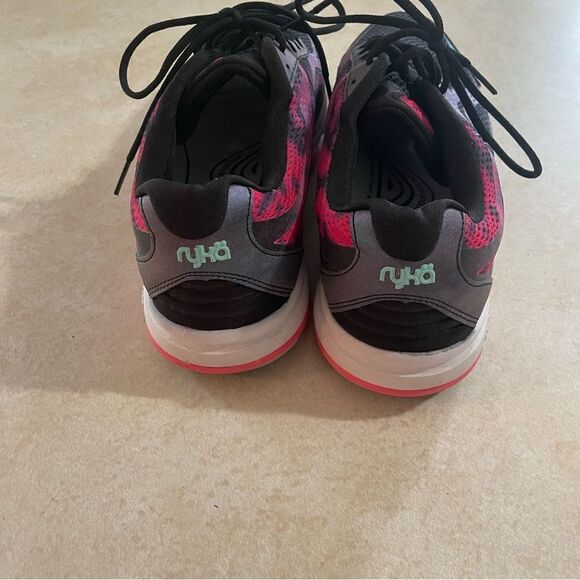 Ryka Devo plus 2 Women’s shoes size 10W 10 Wide Punk black running athletic - Picture 4 of 6